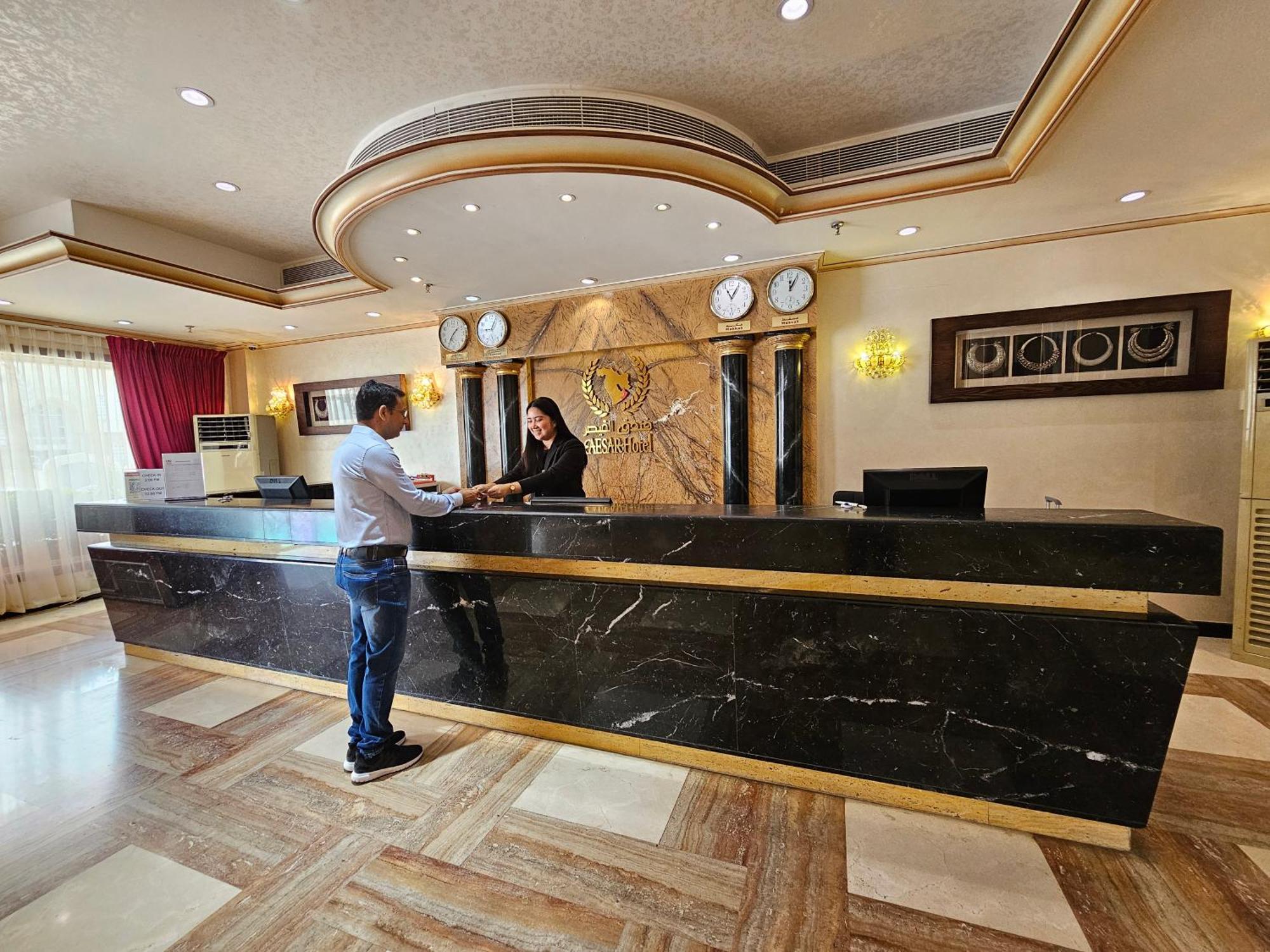 Caesar Hotel Muscat Eksteriør bilde