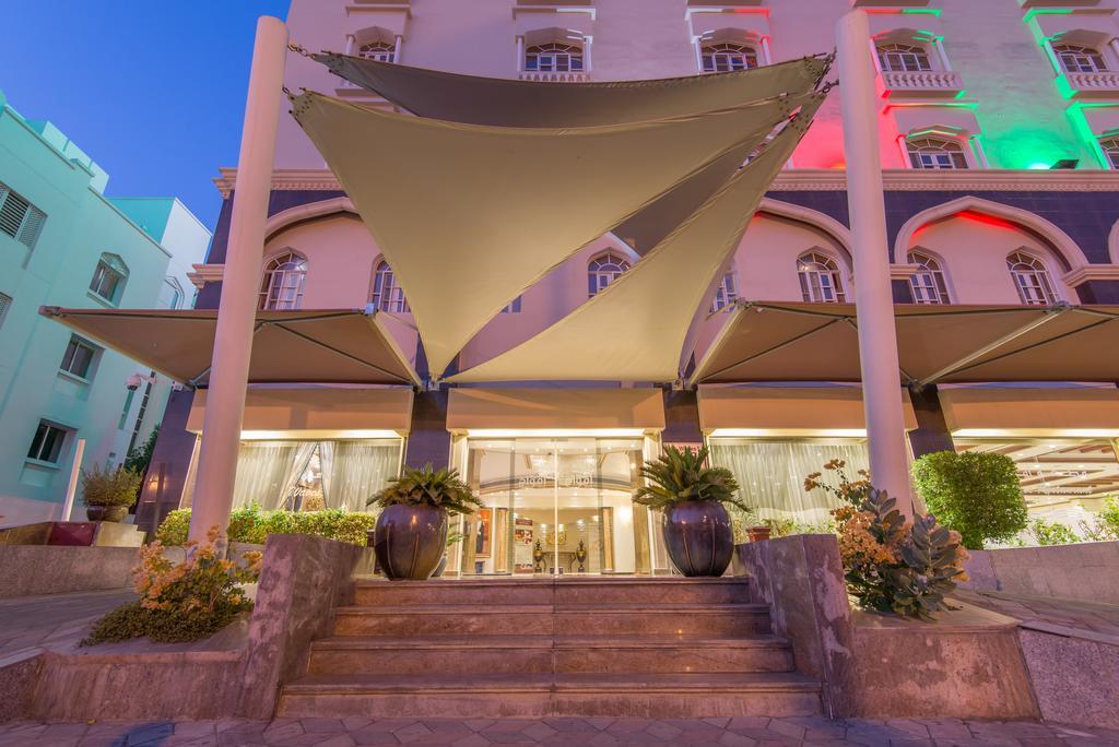 Caesar Hotel Muscat Eksteriør bilde